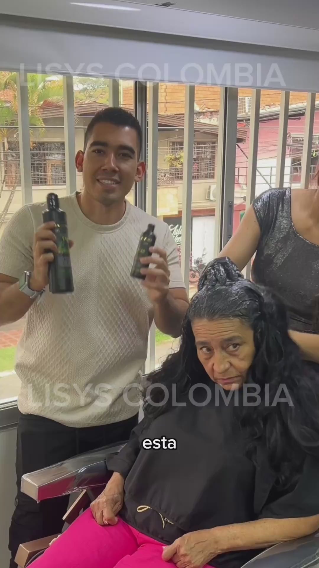 Cargar video: 